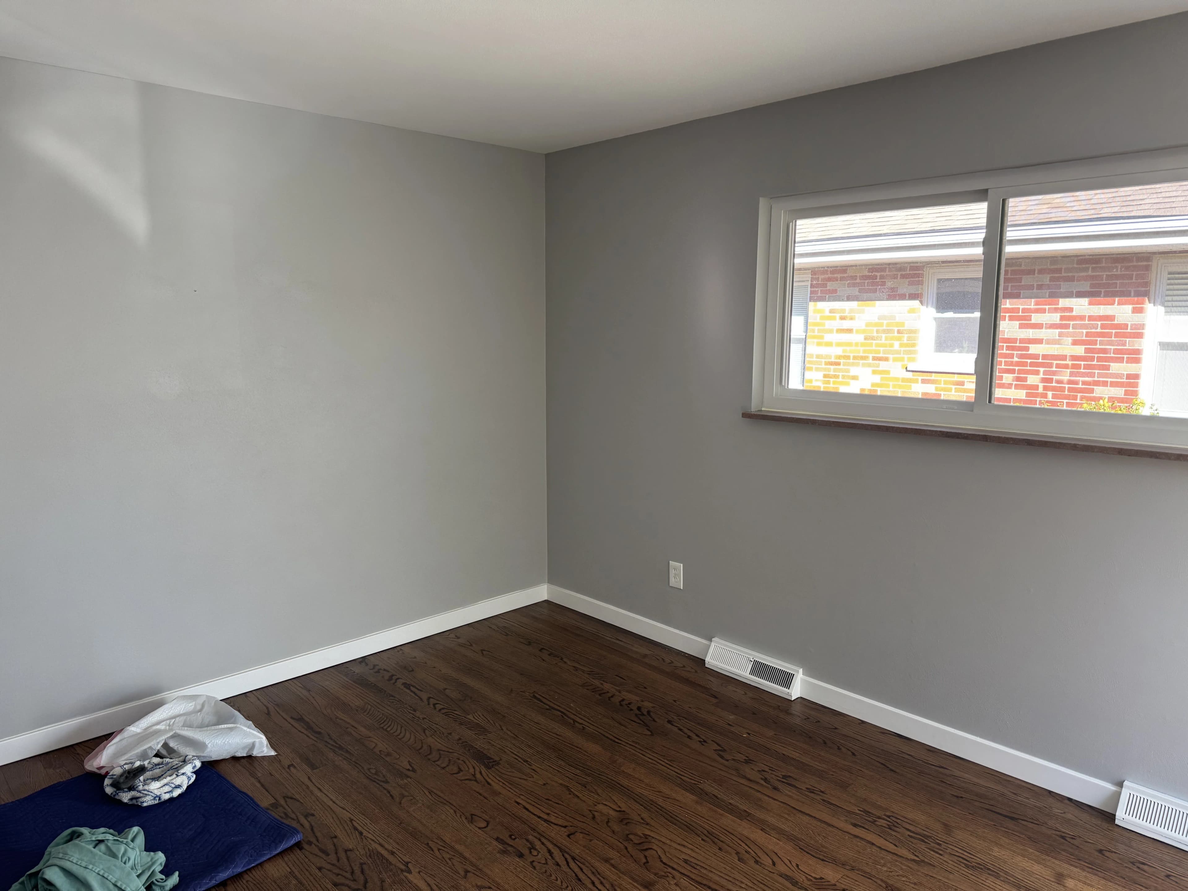 Bedroom deep clean — Town and Country house cleaning with HEPA filtration