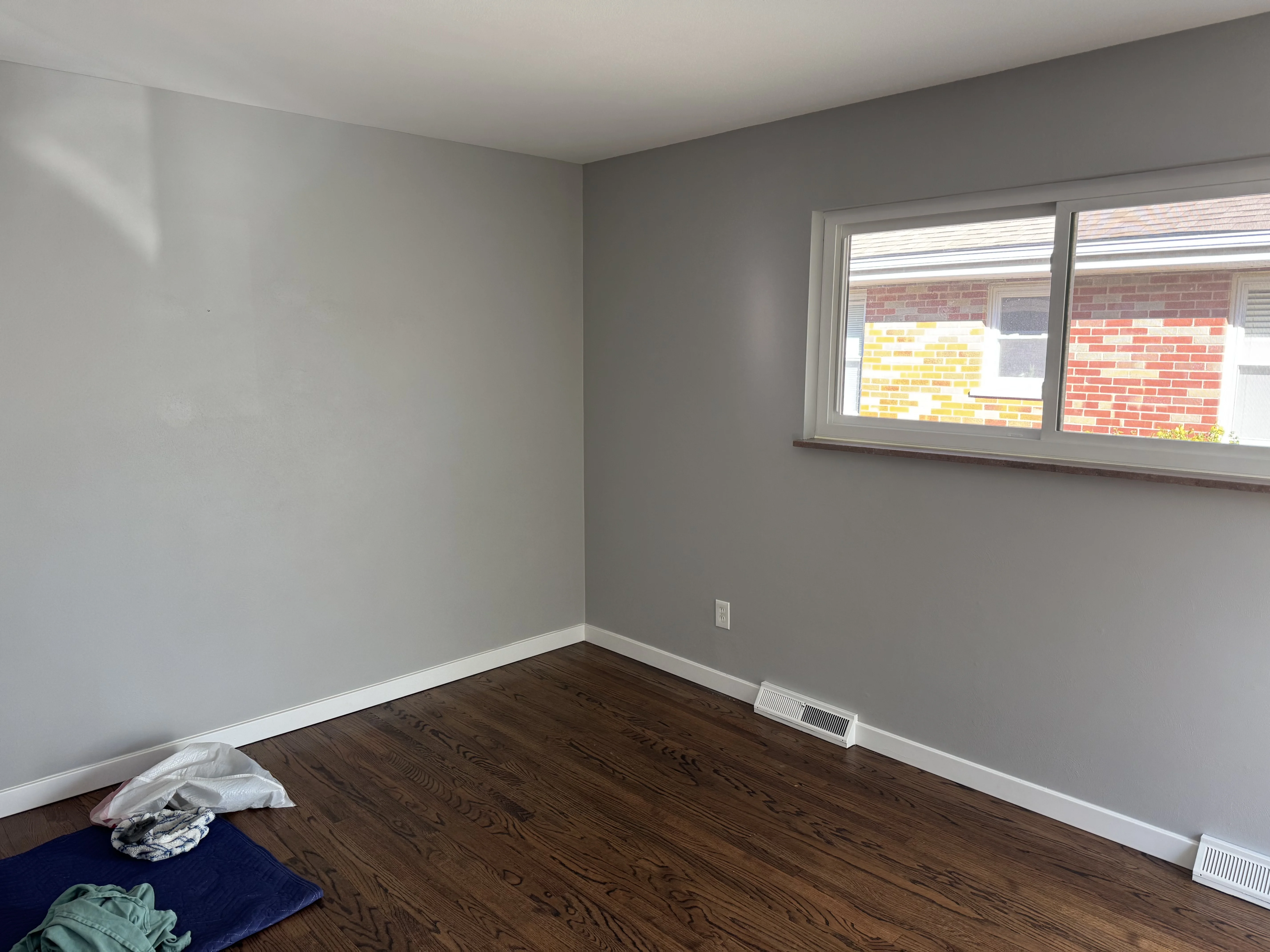Bedroom deep clean — Town and Country house cleaning with HEPA filtration
